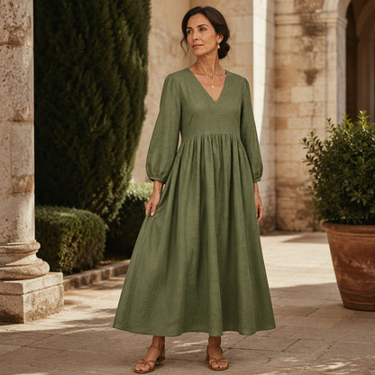 💃Női laza és kényelmes, V-nyakú, rakott hosszú ruha👗