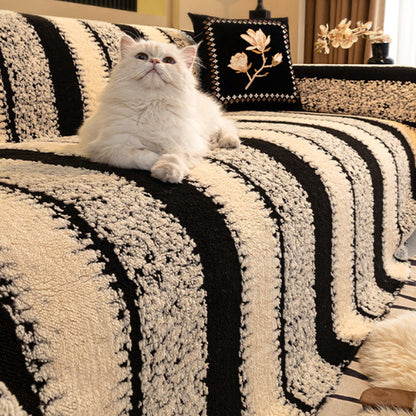 🔥Időben korlátozott 55% kedvezmény! 🎉Csúszásgátló bársony kanapéhuzat 🧣Minden évszakban alkalmas🐱‍🏍